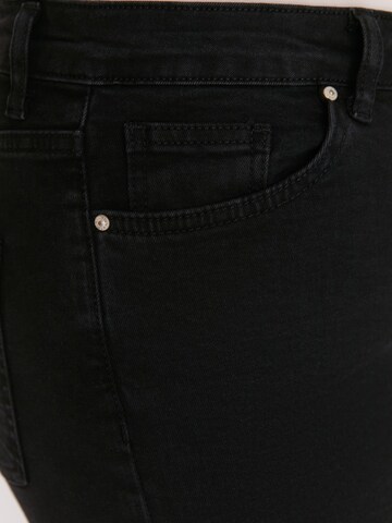 Trendyol Curve Skinny Jeans i svart
