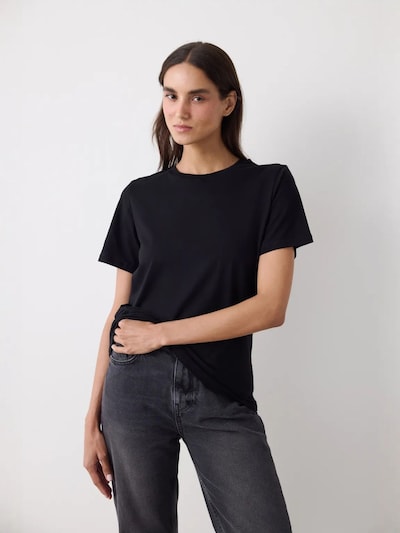 Penti Särk 'T-Shirts' XS suuruses must, Tootevaade