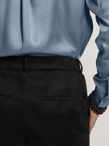 MADELEINE Loosefit Broek in Zwart