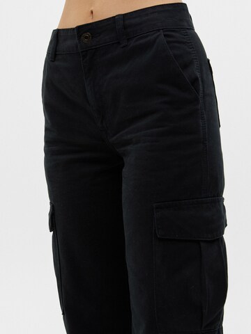 Pull&Bear Regular Jeans in Black