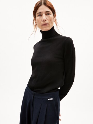 Pull-over 'Kaathia' ARMEDANGELS en noir : devant