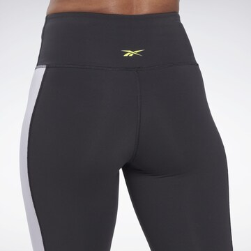 Reebok Skinny Sportbroek in Zwart