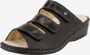 Finn Comfort Mules 'PISA' in Black: front