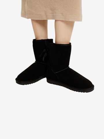 ESPRIT Snow Boots in Black: front
