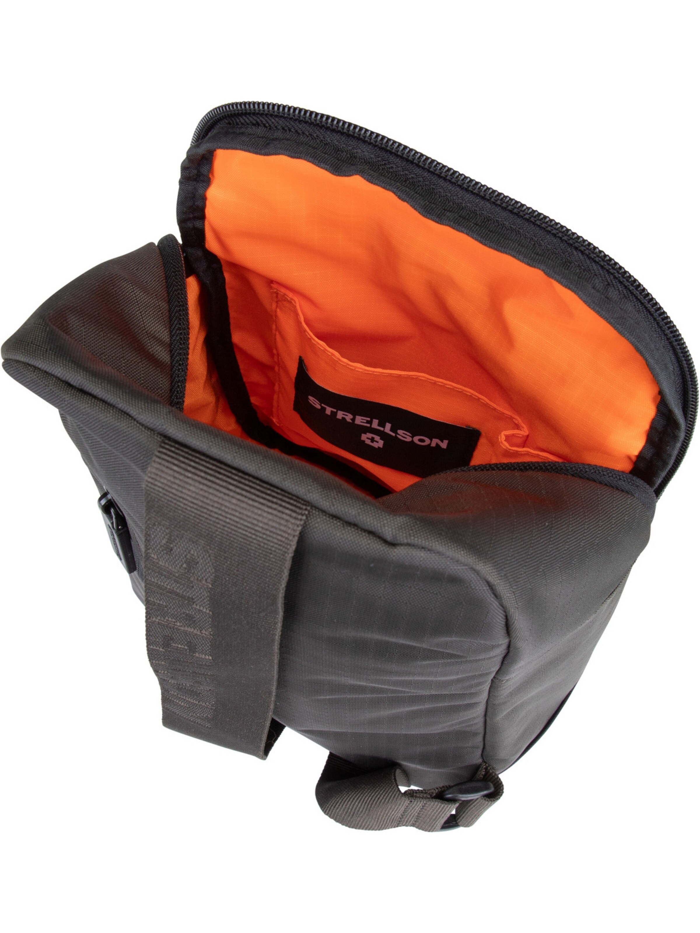 STRELLSON Rucksack 'Northwood RS Chris' in Grün