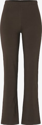 Cellbes of Sweden Bootcut Leggings in Bruin: voorkant