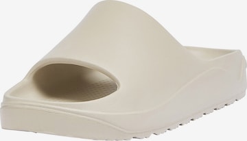 Pull&Bear Mule in White: front