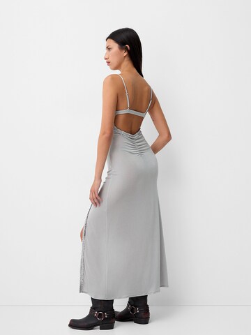 Bershka Šaty - Sivá