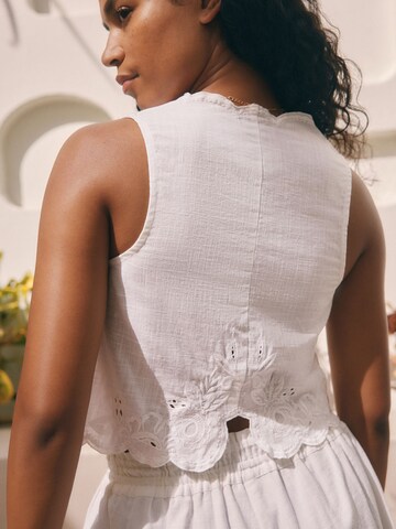 Next Top in White