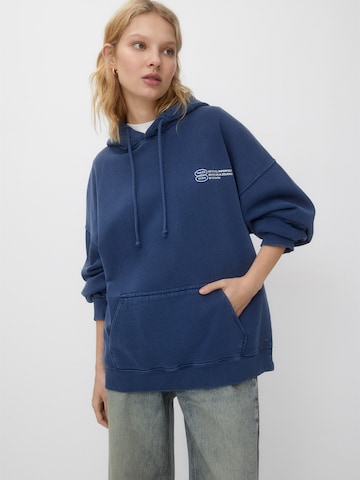 Pull&Bear Sweatshirt in Blauw: voorkant