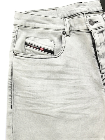 Coupe slim Jean 'D-STRUKT' DIESEL en argent