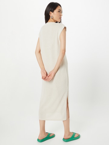 b.young Knitted dress in Beige