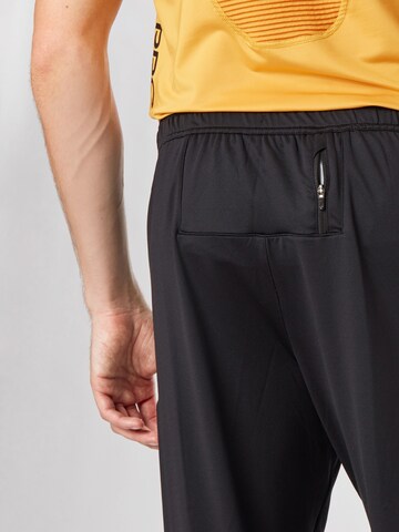 NIKE Tapered Sportbroek 'Essential' in Zwart