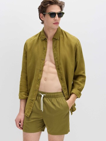 Shorts de bain Marks & Spencer en vert