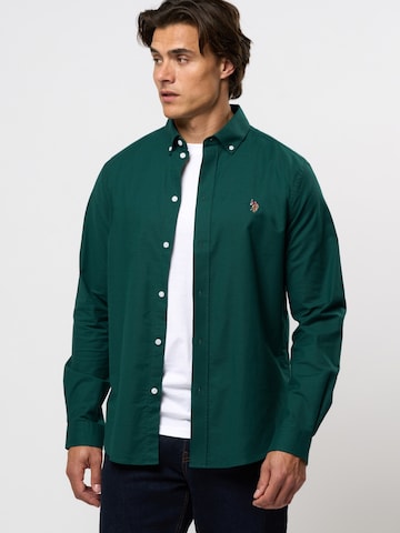 U.S. POLO ASSN. Regular Fit Paita 'Calvert' värissä vihreä: etupuoli