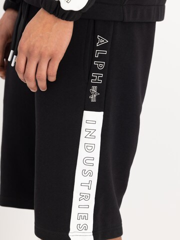 ALPHA INDUSTRIES Regular Sportbyxa i svart