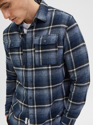 Regular fit Camicia di SELECTED HOMME in blu