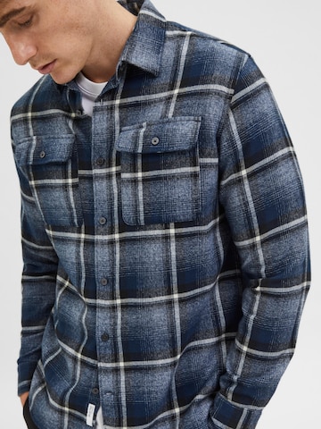 SELECTED HOMME - Regular Fit Camisa em azul