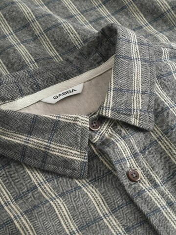 GABBA Regular Fit Skjorte ' Sven ' i grå