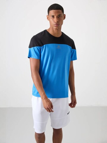 T-Shirt fonctionnel Tommy Life en bleu