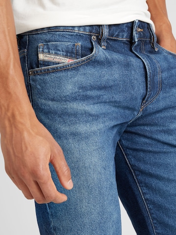 Regular Jean DIESEL en bleu