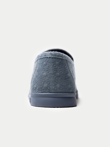 Chaussure basse 'Men's Cashmere Loafers' GOBI Cashmere en gris