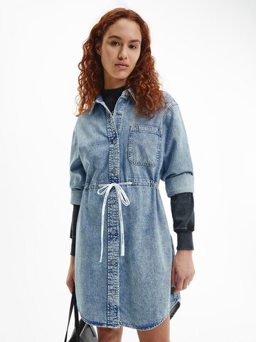 Calvin Klein Jeans Shirt Dress in Blue: front