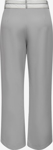 ONLY Широка кройка Панталон с набор 'MALIKA' в сиво