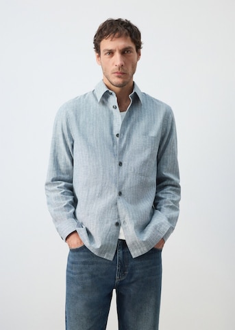 MANGO MAN Regular fit Button Up Shirt 'Rainier' in Blue: front