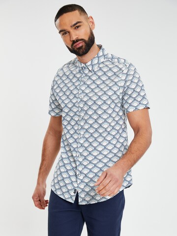 Threadbare Regular fit Button Up Shirt in White: front