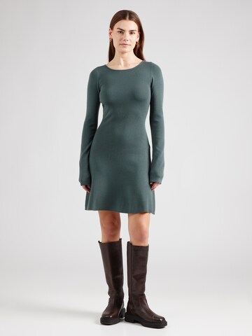 Robe 'Lotti' ABOUT YOU en vert : devant