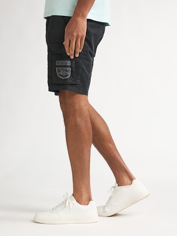 regular Pantaloni cargo di Petrol Industries in nero