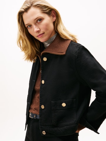 TOMMY HILFIGER Kevad-sügisjope, värv must
