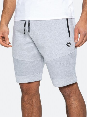 Threadbare Regular Shorts 'Josh' in Grau