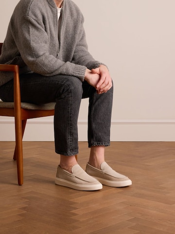 MANFIELD Classic Flats in Beige
