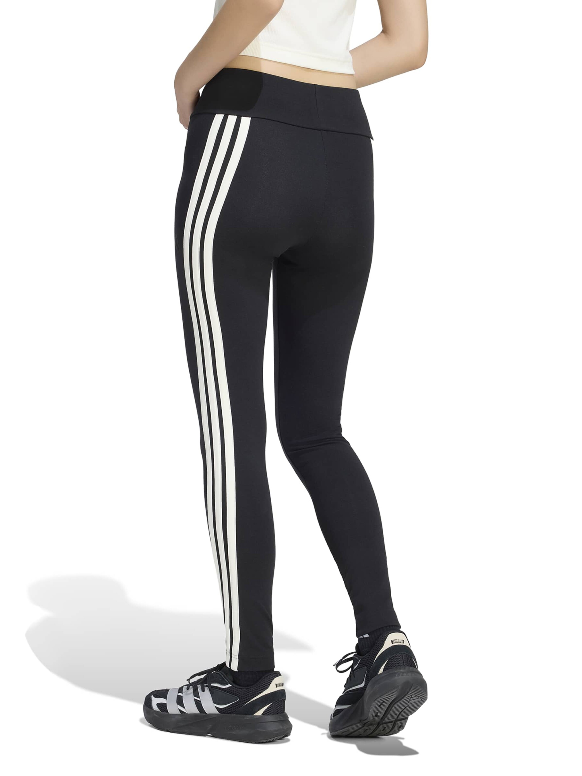 ADIDAS SPORTSWEAR Skinny Športové nohavice 'AK' - Čierna