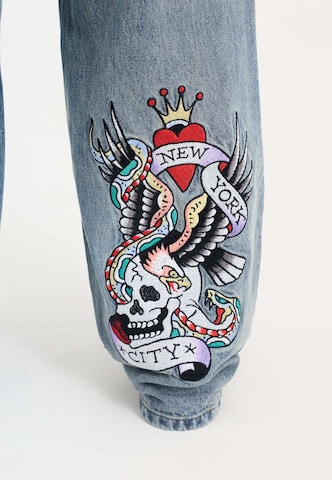 Ed HardyLoosefit Traperice 'NYC Skull' - plava boja