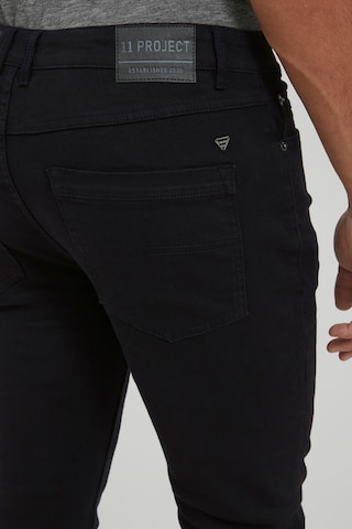 11 Project Slimfit Jeans 'BETTO' in Schwarz