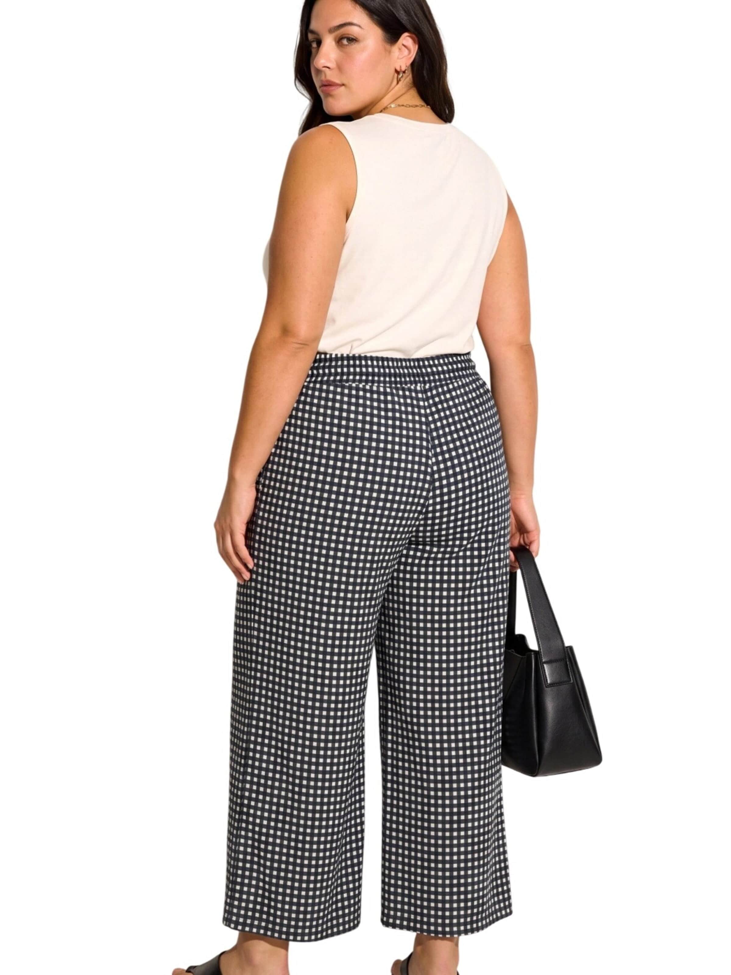 Shape Of You Regular Trousers in Blue