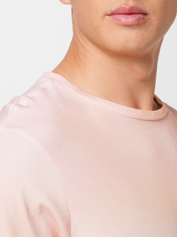 T-Shirt 'Sunset' GUESS en rose