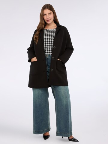Manteau d’hiver Fiorella Rubino en noir