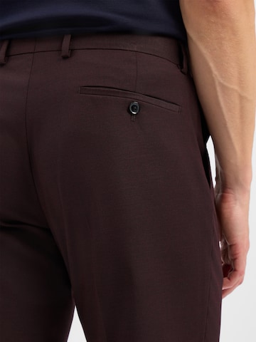 Finshley & Harding Regular Trousers with creases 'Mitch' in Purple