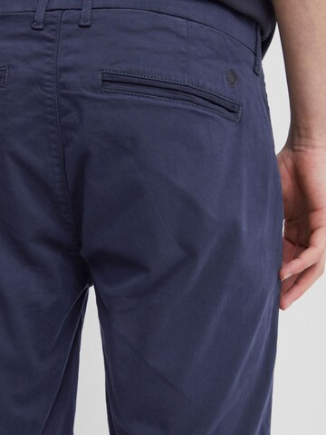 Casual Friday - Regular Calças chino 'ALLAN' em azul