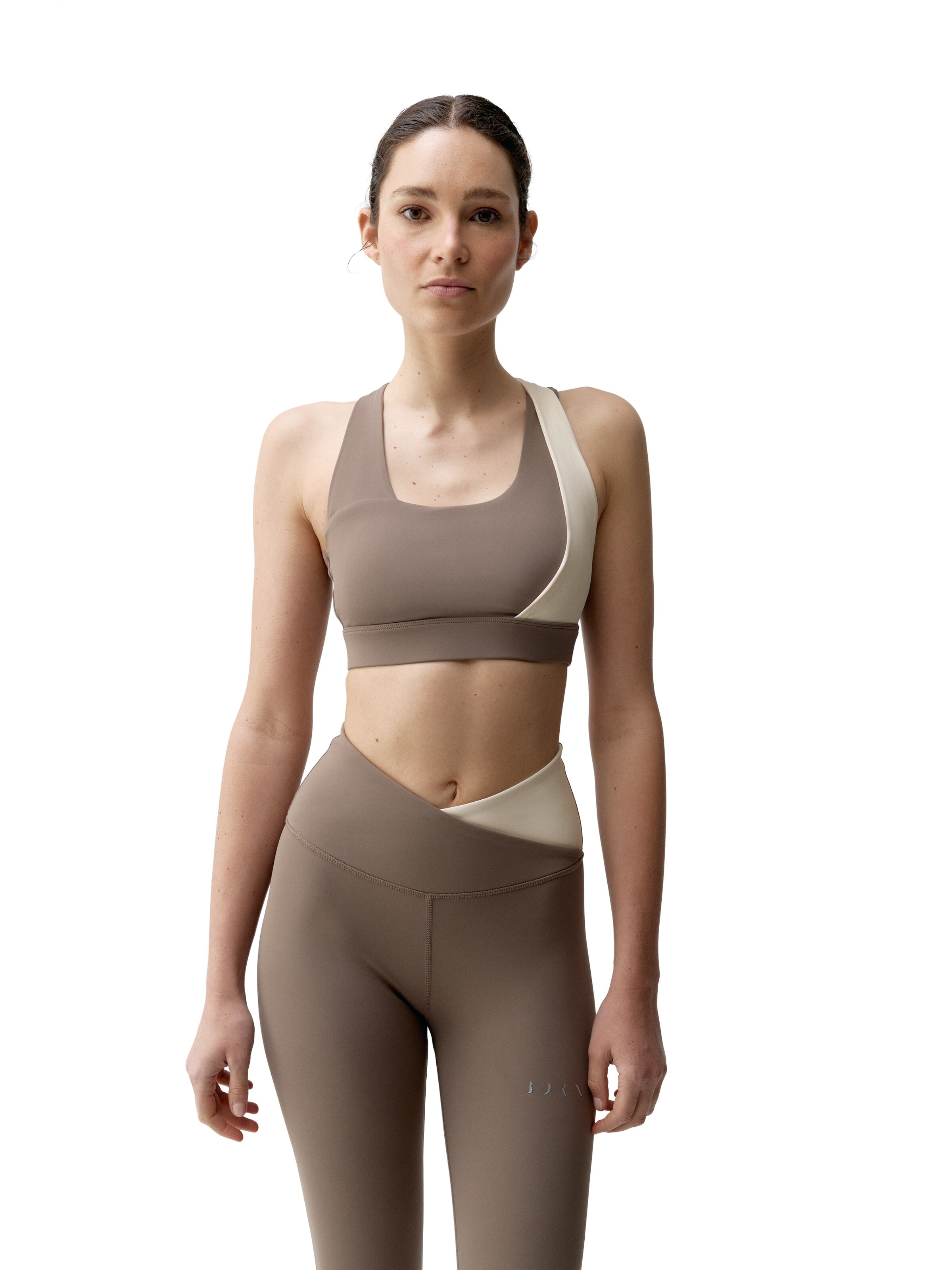 Born Sporttop ' Cleo ' in Bruin: voorkant