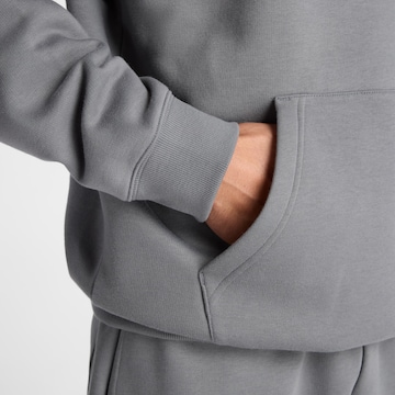 new balance Athletic Sweatshirt in Grey