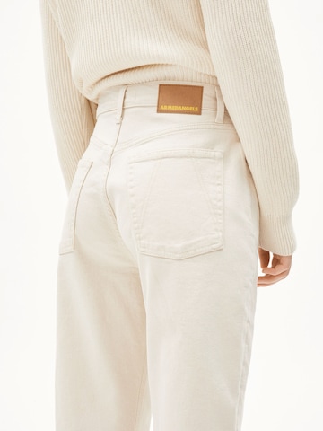 ARMEDANGELS Loosefit Jeans 'MAIRAA' in Beige