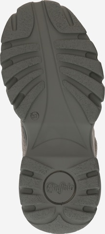 BUFFALO Sneakers low i grå
