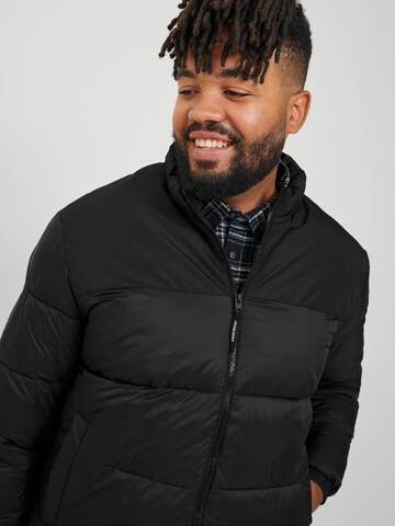 Jack & Jones Plus Vinterjakke 'TOBY' i sort