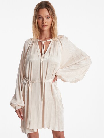 Ana Alcazar Blousejurk 'Zaria' in Roze: voorkant