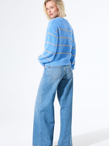 GARCIA Sweater in Blue